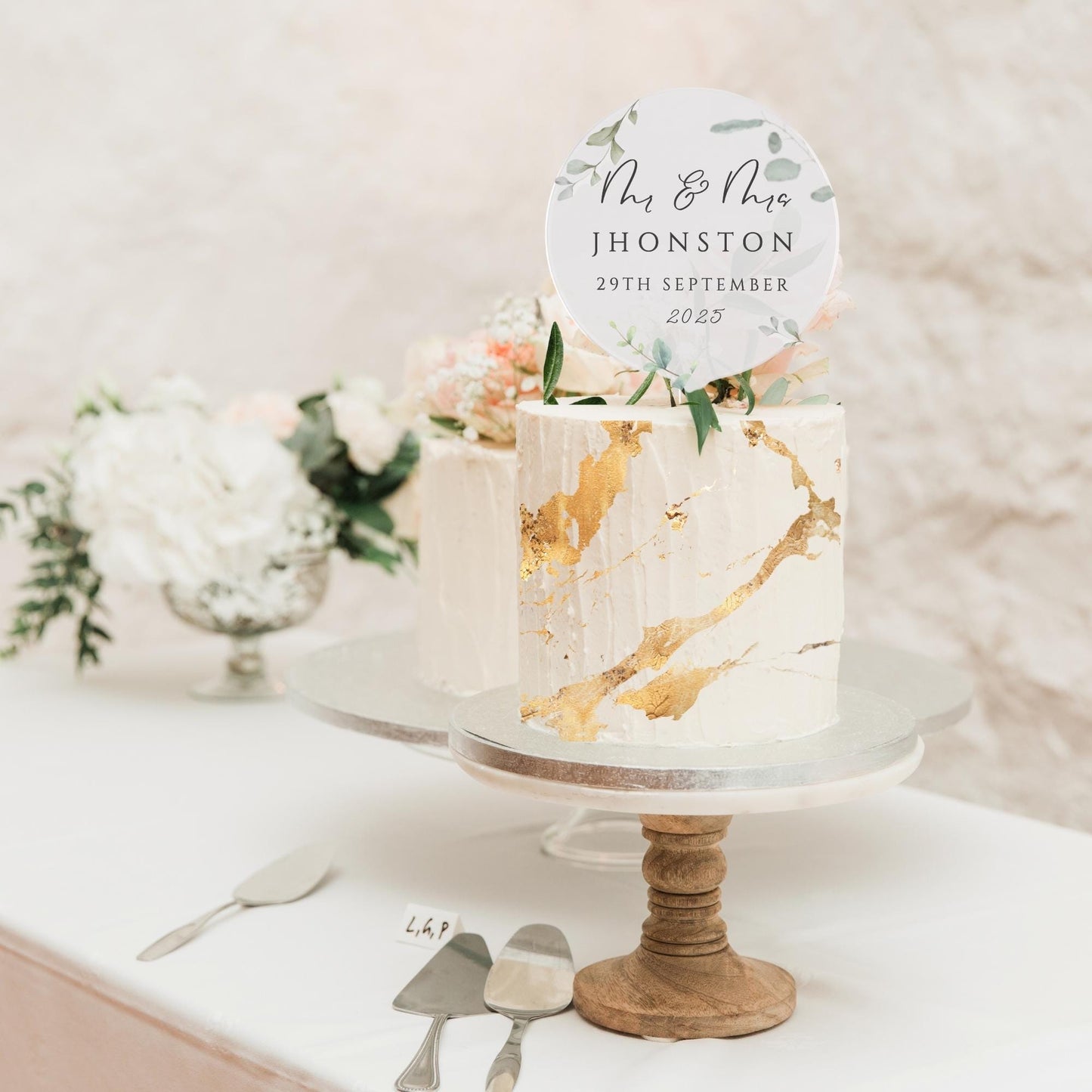 Wedding Cake Topper | Mr & Mrs Cake Topper | Custom Wedding Cake Topper | Eucalyptus Wedding Cake Topper | Acrylic Cake Topper | Cake Sign